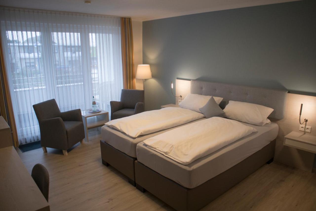 Hotel Am Friesenstrand Тосенс Екстериор снимка
