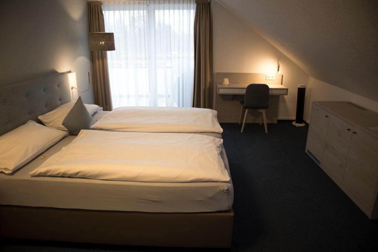Hotel Am Friesenstrand Тосенс Екстериор снимка