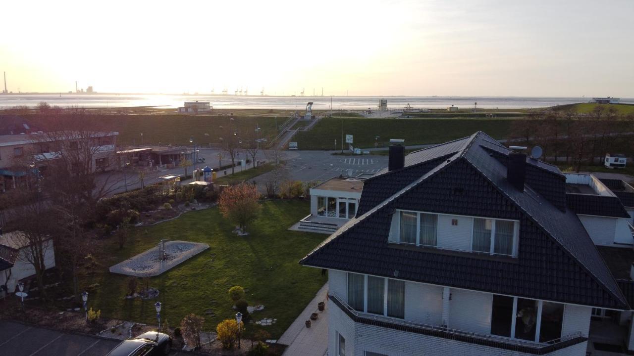 Hotel Am Friesenstrand Тосенс Екстериор снимка