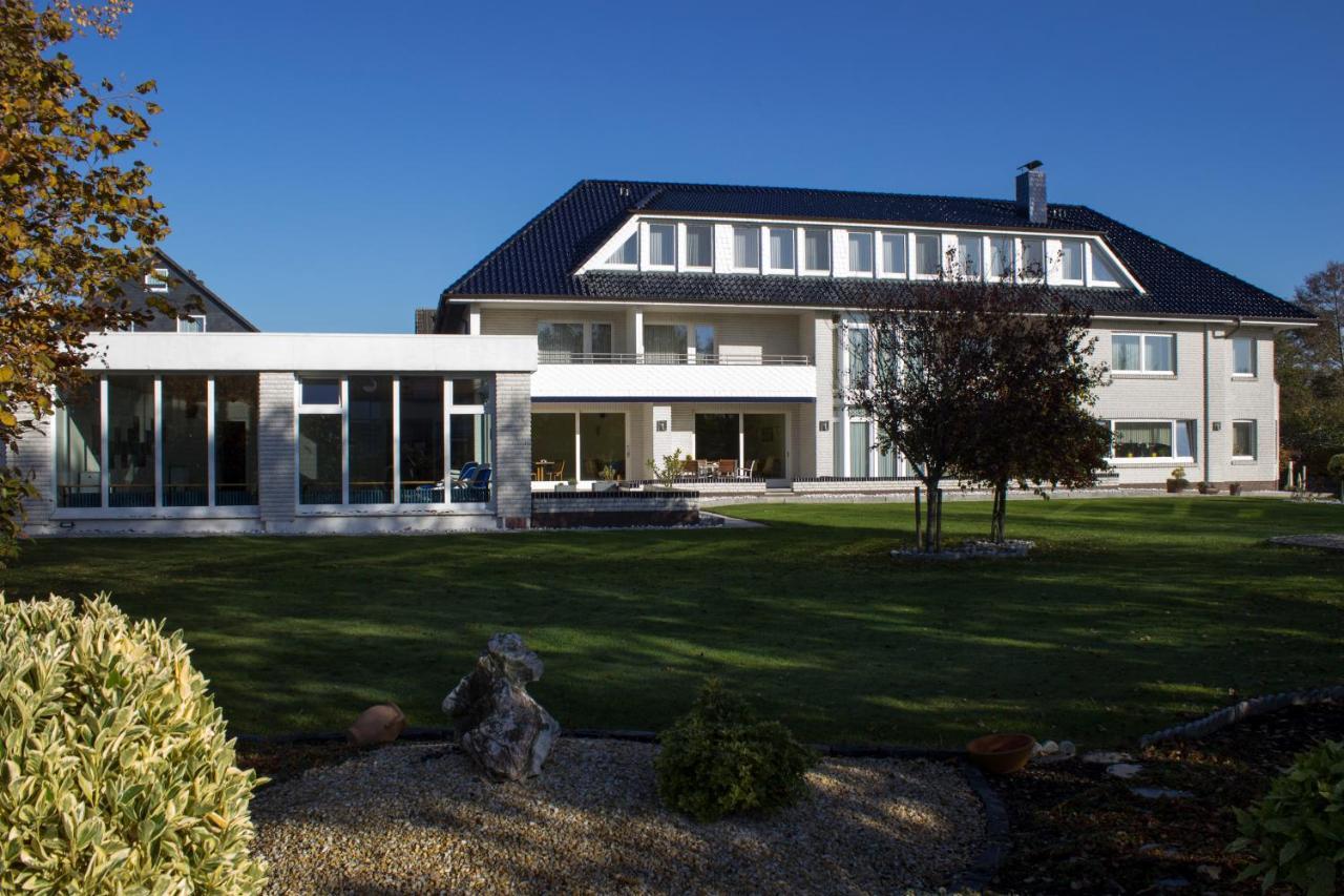Hotel Am Friesenstrand Тосенс Екстериор снимка